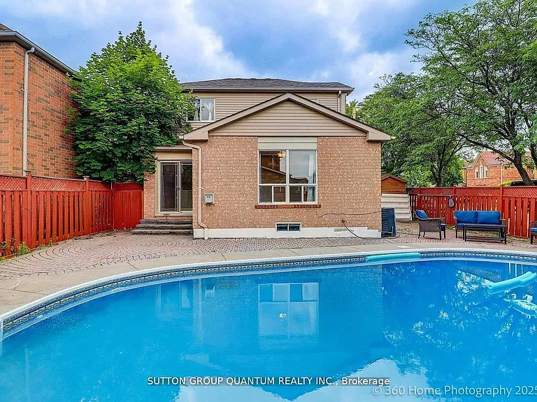 3246 Fanleaf Dr — Photo 23