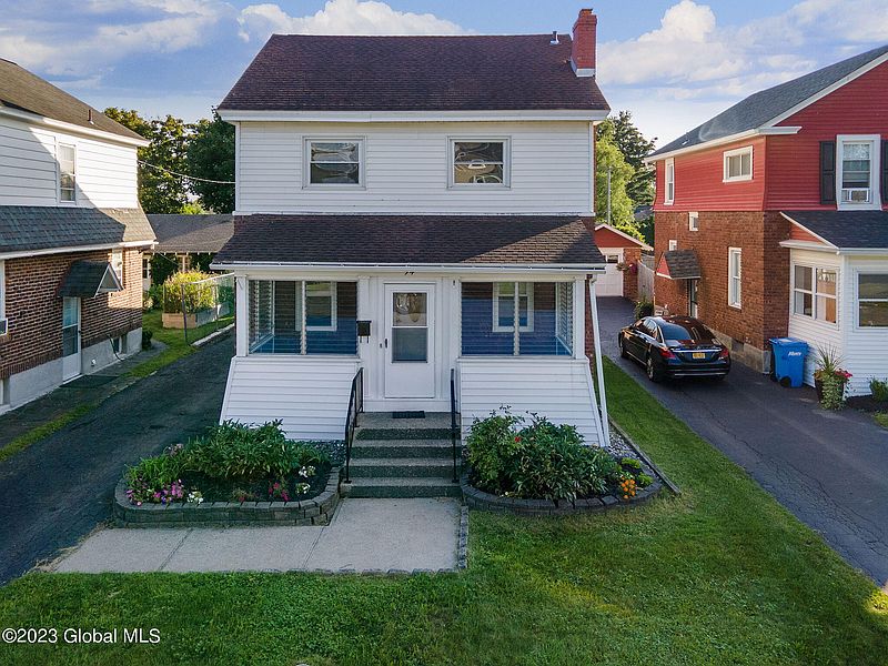 4th image of 94 Dartmouth Street