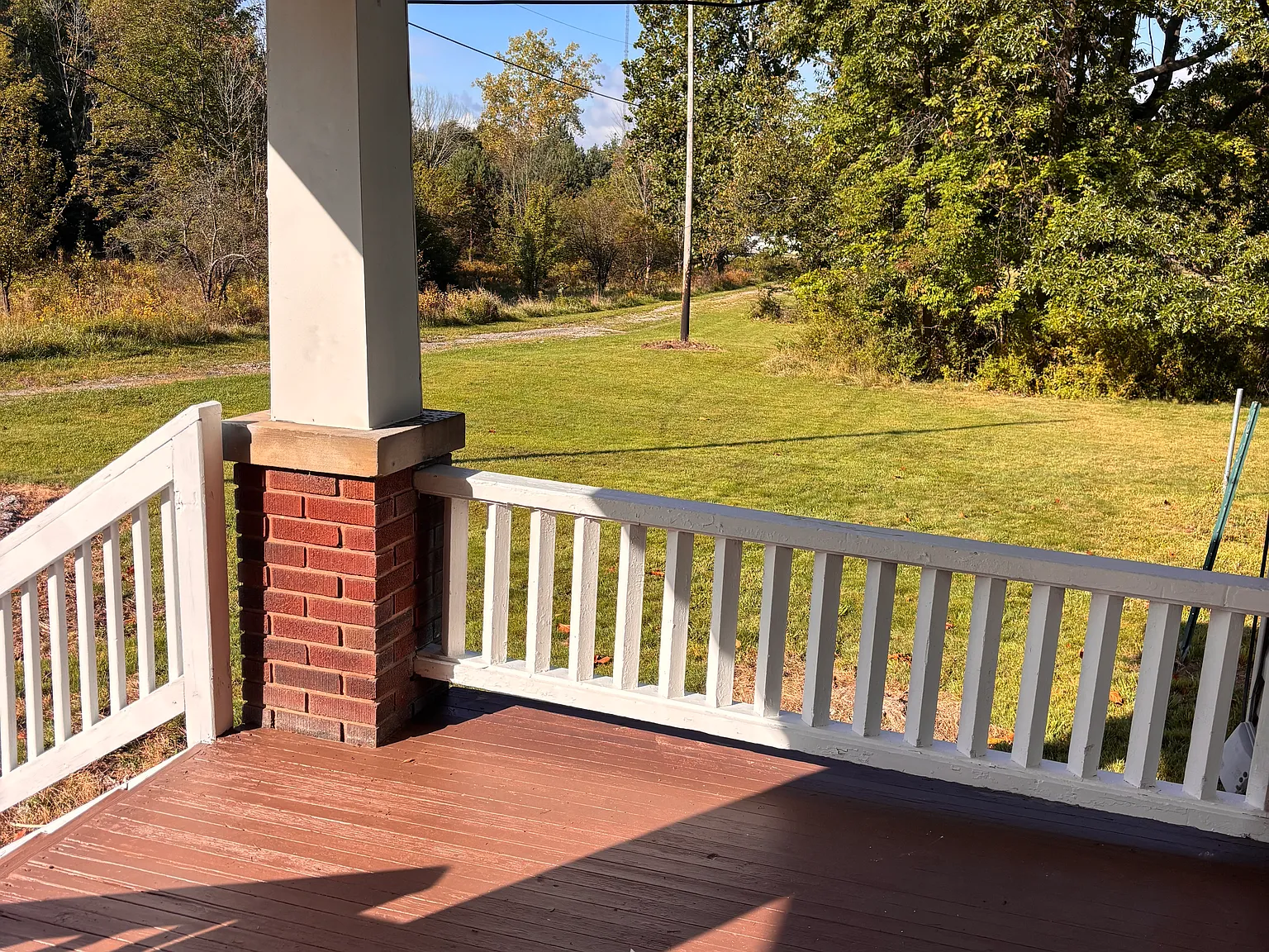 3 bed, 1.5 bath, 1600 sqft, $2,000 — Photo 3