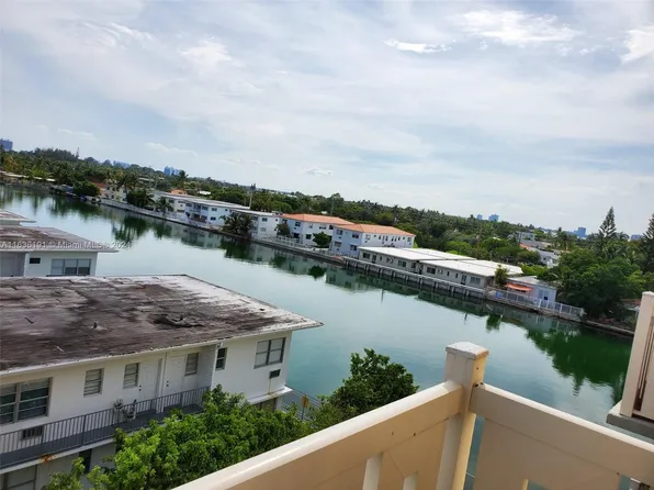 7900 Tatum Waterway Dr APT 502, Miami Beach, FL 33141