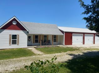 7970 Lawrence #2200, Monett, MO 65708