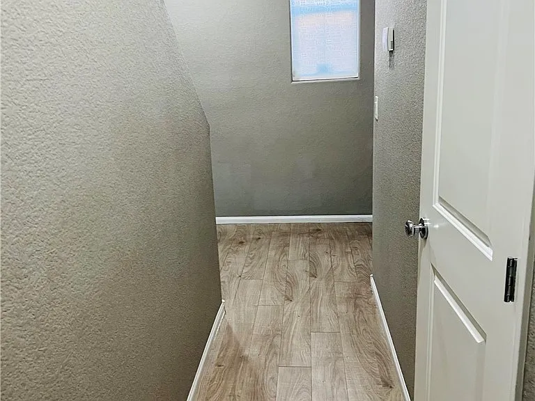 9325 Keystone Ridge Ave — Photo 3