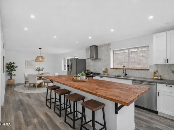 1527 W Windrose Drive, Phoenix, AZ 85029