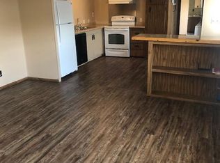 405 N Kinney Ave, Iowa, LA 70647