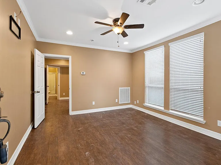 4306 Wilmer St #2 — Photo 9