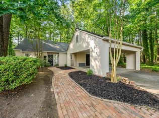 107 Wimbledon Ct, Cary, NC 27511