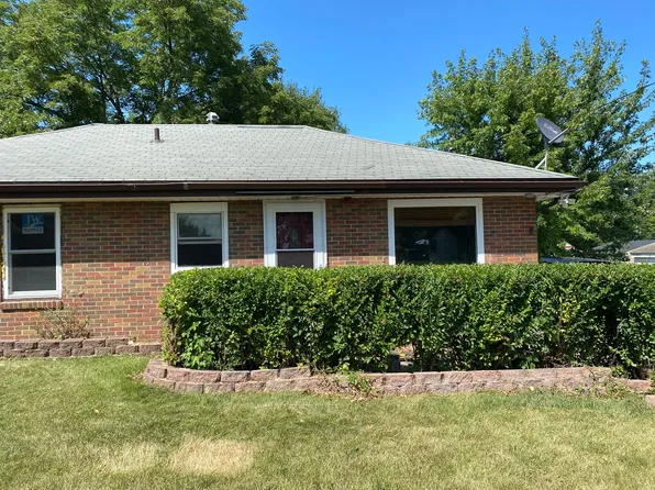 126 E Marion St, Des Moines, IA 50315