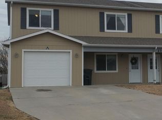 2320 Vineyard Cir APT B, Manhattan, KS 66502