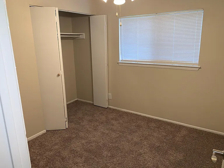 10026 Amber Field Dr — Photo 6