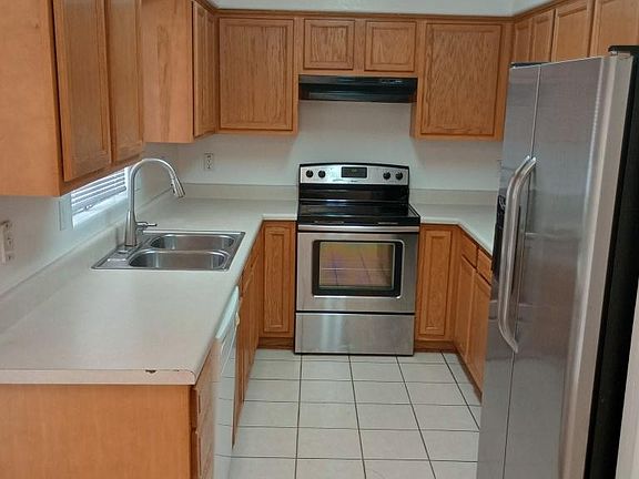 2nd image of 15311 S Moon Valley Rd #3
