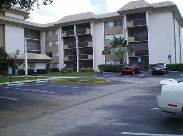 721 N Pine Island Road #116, Plantation, FL 33324