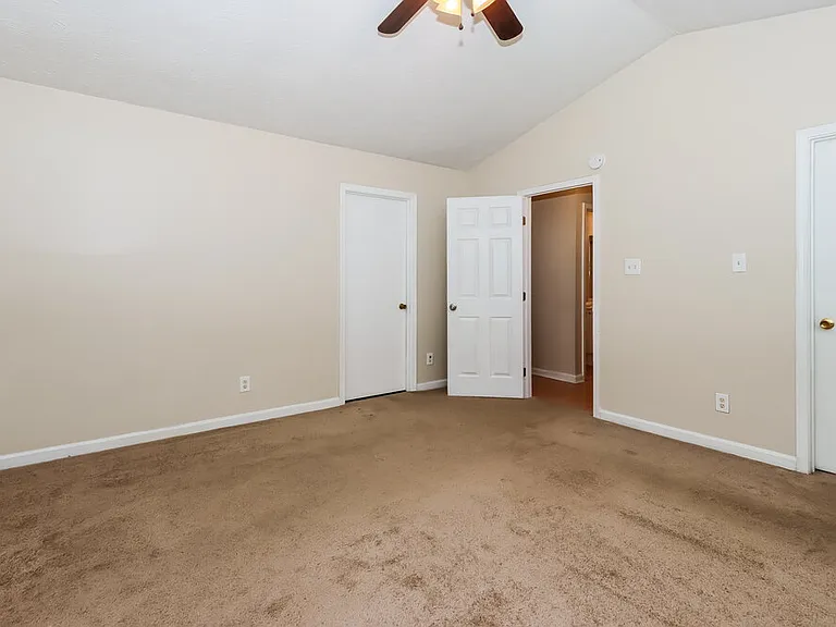 639 Fair Harbor Dr — Photo 12