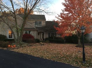 65 Bettendorf Cir, Powell, OH 43065