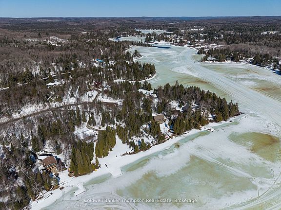 2nd image of 369 Pinegrove Rd