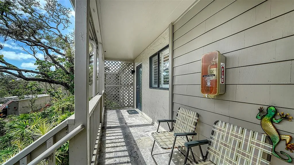Building Photo - 1601 Pelican Point Dr #HA212