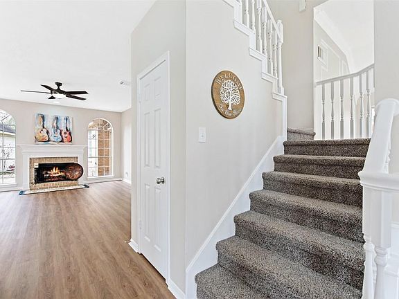 5th image of 1511 Laurel Dr