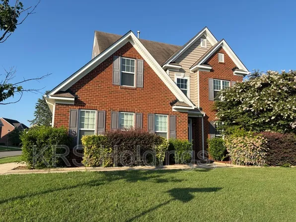 13 Hampshire Glen Pkwy, Hampton, VA 23669