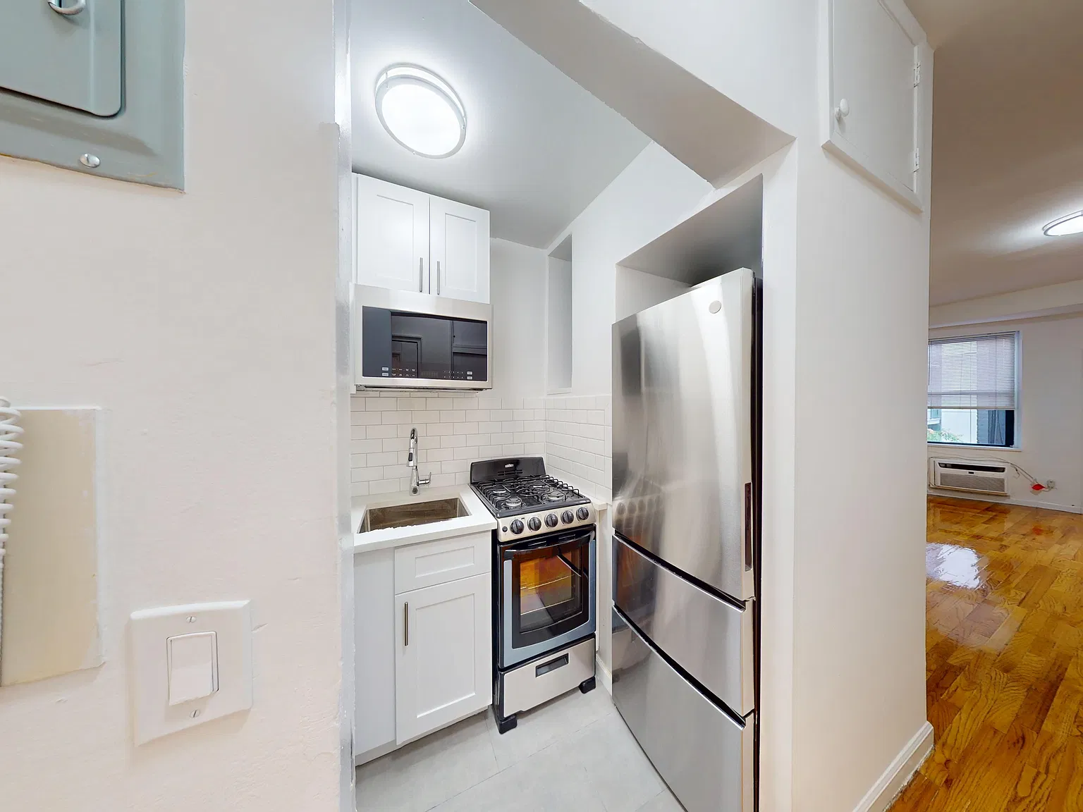309 East 85th Street — Photo 3