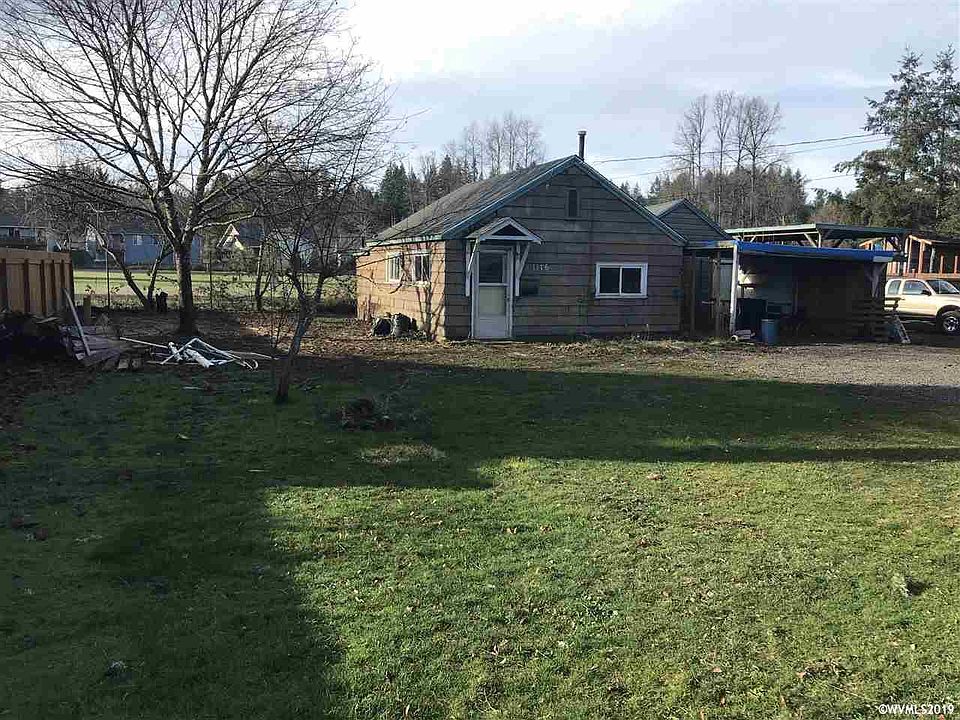 2nd image of 1176 1st Ave