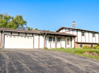 13845 Lincoln Rd, Morrison, IL 61270