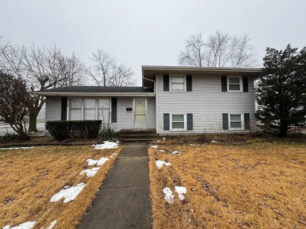 1838 Holly Ln, Munster, IN 46321