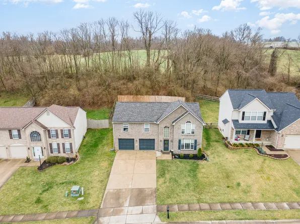 2126 Canyon Ct, Hebron, KY 41048