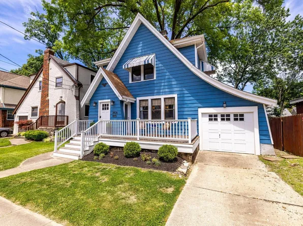3426 Oak View Pl, Cincinnati, OH 45209