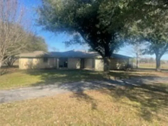 3 bed, 1776 sqft, $1,625 — Photo 1