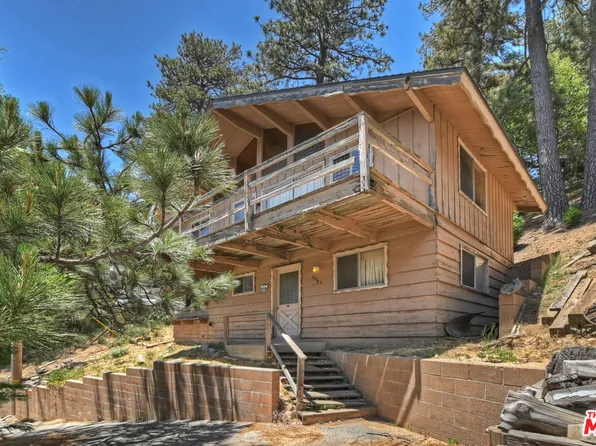 23732 Zurich Dr, Crestline, CA 92325