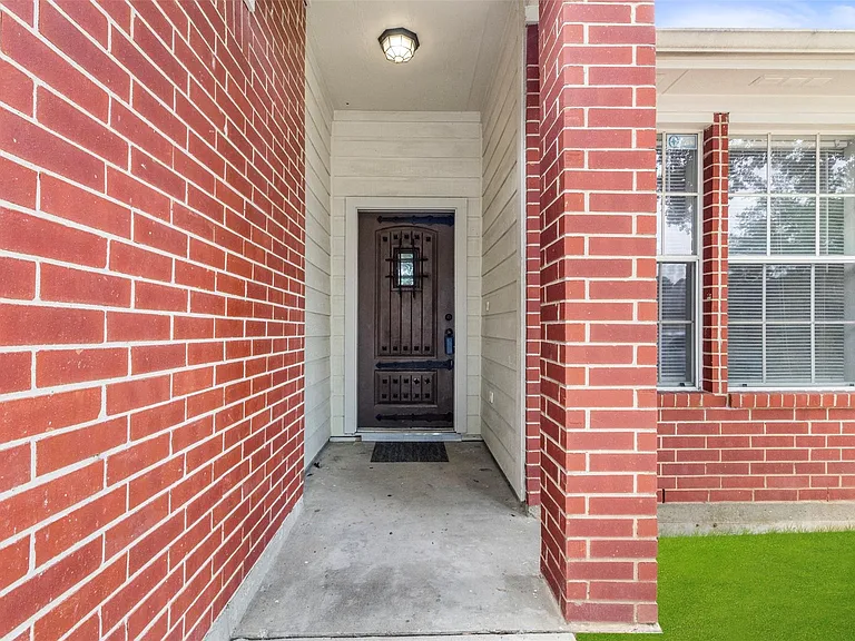9130 Reagan Meadow Ct — Photo 2