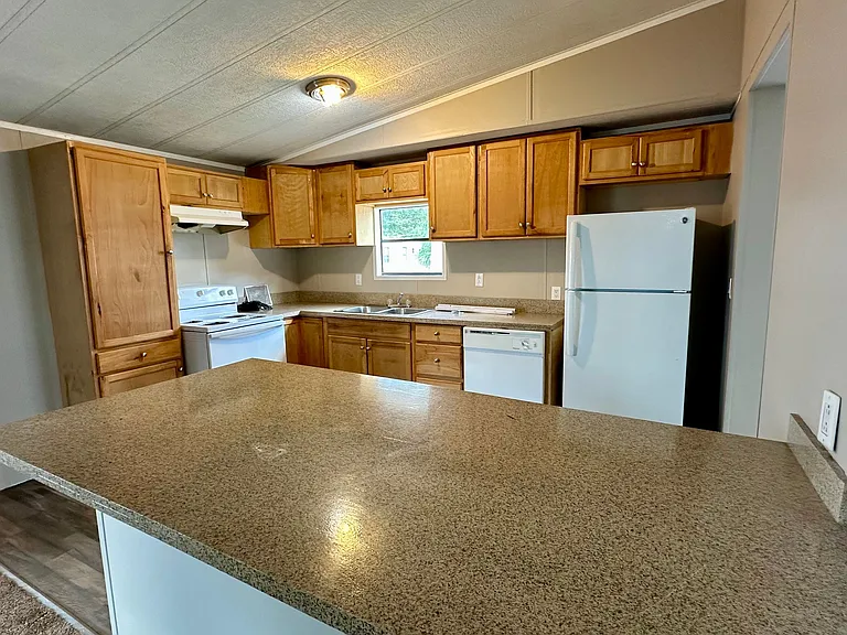 Woodland Estates (FL) — Photo 23