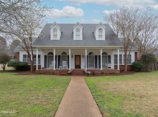 207 Concord Dr, Clinton, MS 39056