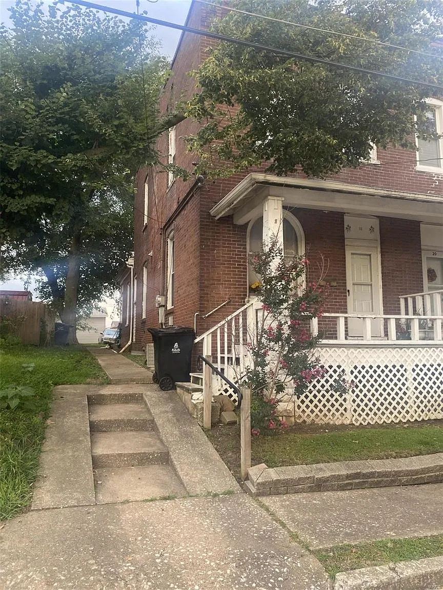 18 S 9th St photo 1