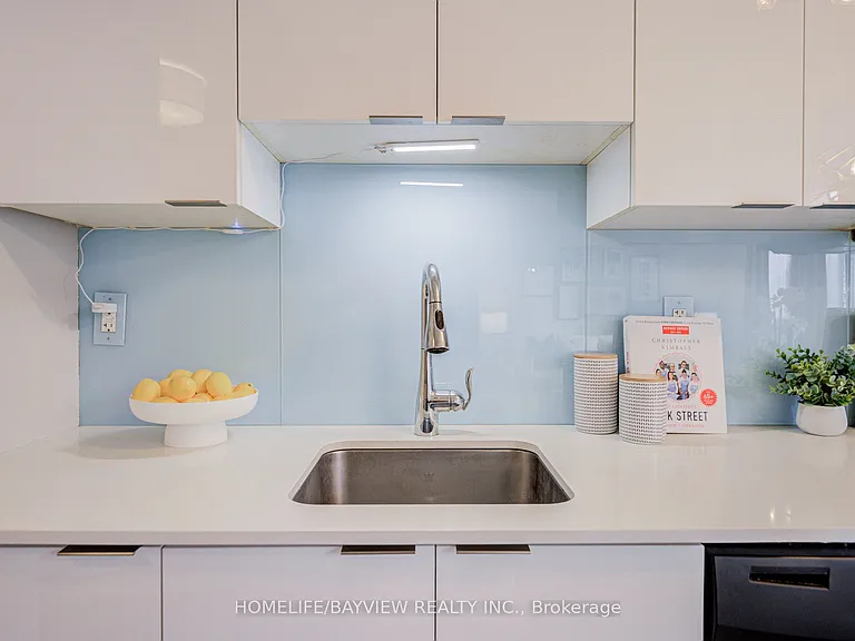 280 Donlands Ave W #209 — Photo 10