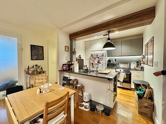 2nd image of 774 Classon Ave #5B