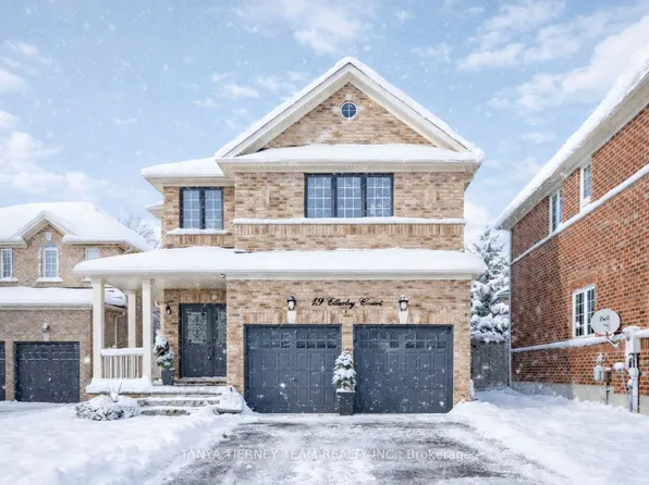 19 Ellerby Ct, Whitby, ON L1R 0K5