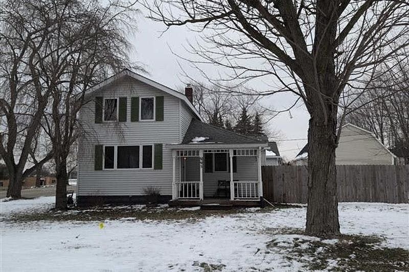 1st image of 995 Graafschap Rd