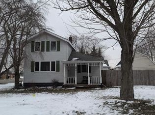 995 Graafschap Rd, Holland, MI 49423