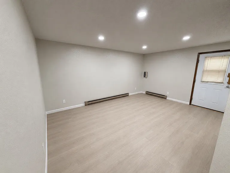 2208 W 13th Ave #A — Photo 3