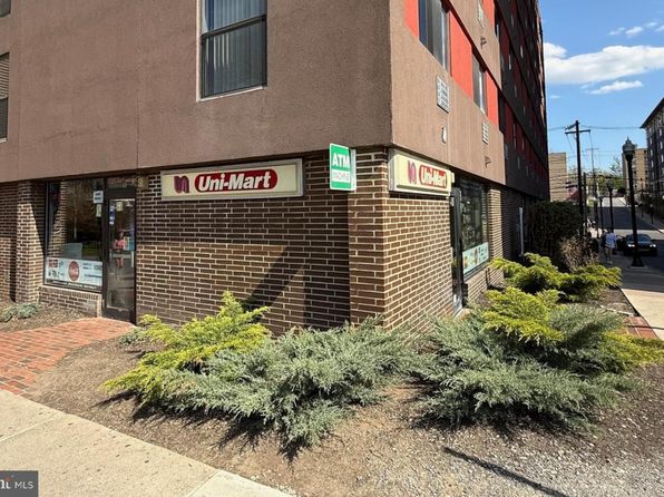 500 E College Ave