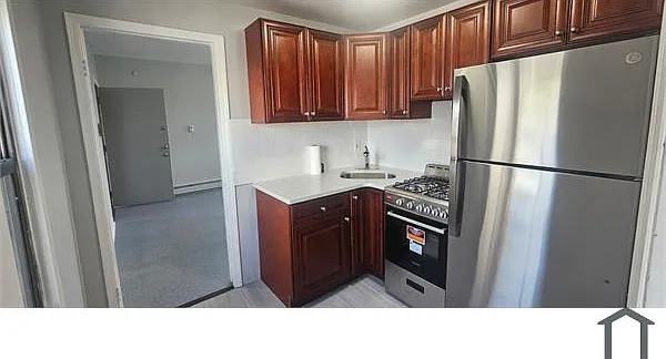 83 Jersey St #3R — Photo 2