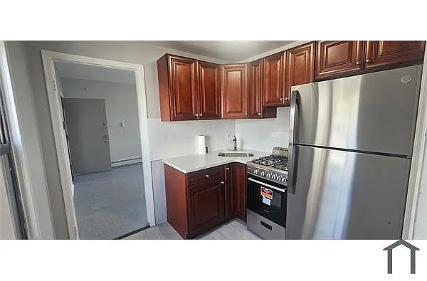 Building Photo - 83 Jersey St #3R