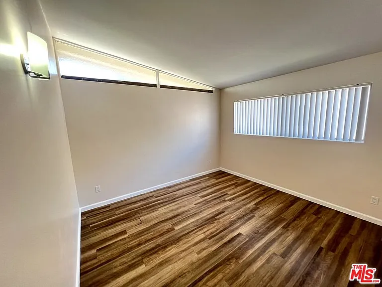3704 Midvale Ave #7 — Photo 7