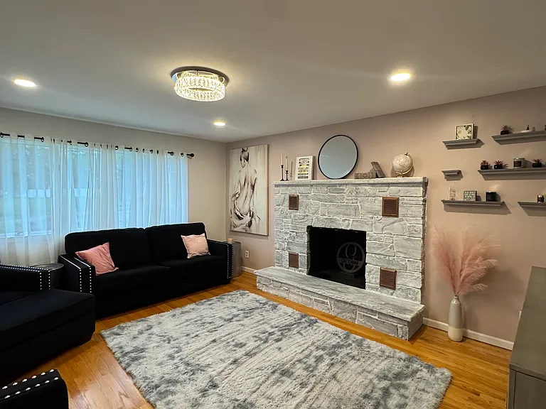 120 Valley View Ave — Photo 5