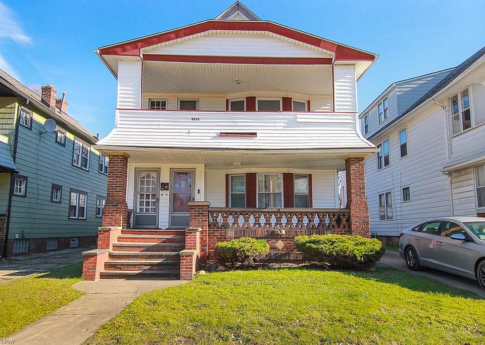 1st image of 3317 E 146th St #2