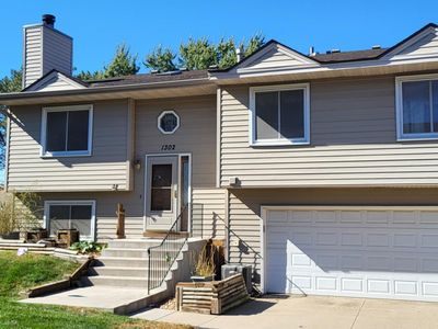 1302 Deercliff Ln, Eagan, MN, 55123