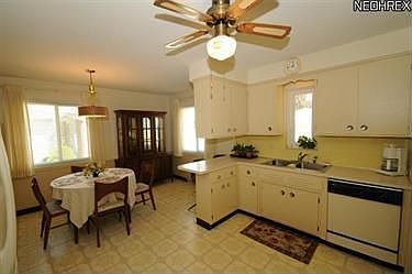 2nd image of 843 Deborah Dr