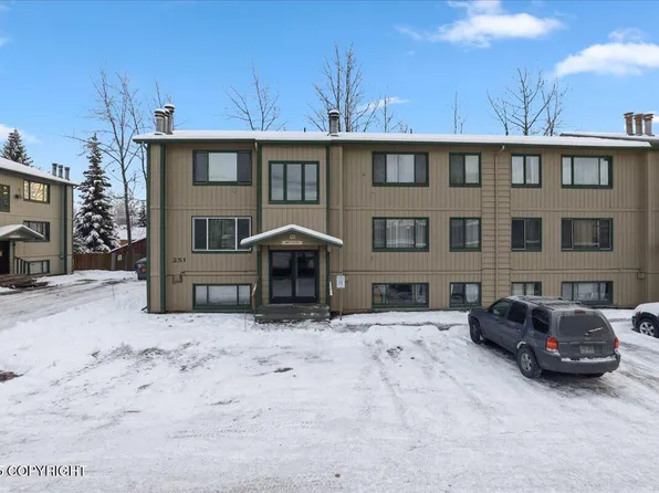 251 McCarrey St #V-1a, Anchorage, AK 99508