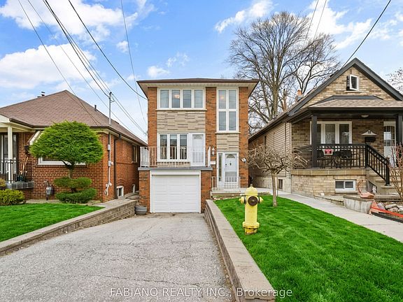 3rd image of 80 Cayuga Ave