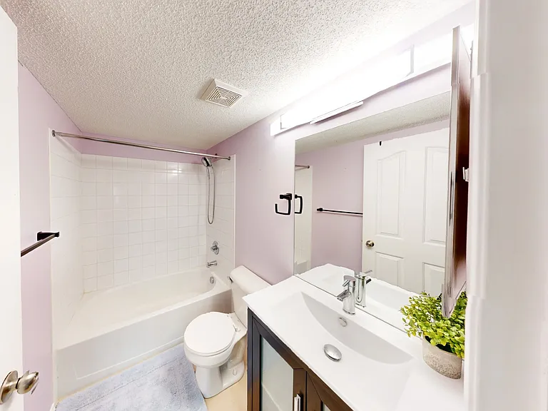 8 Bridlecrest Dr SW #2304 — Photo 10
